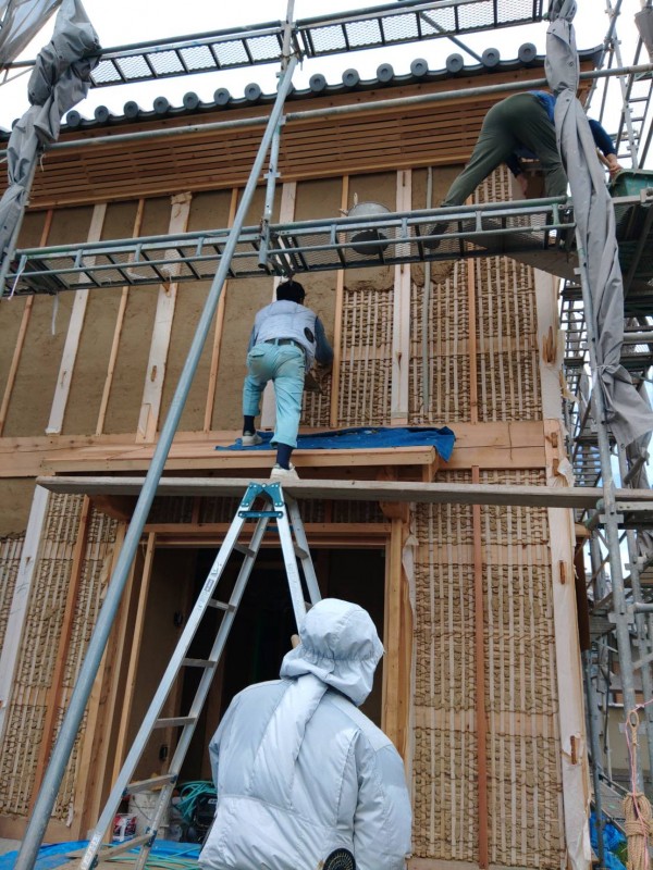 土壁施工の画像