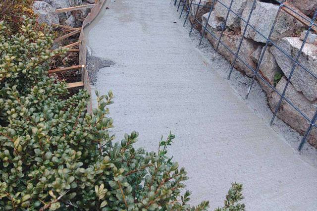 道路 舗装工事の画像